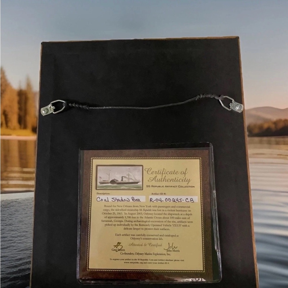 Rare SS Republic Shipwreck Relic 1865 Textile Shadow Box w COA Collectors Bundle - Picture 4 of 8